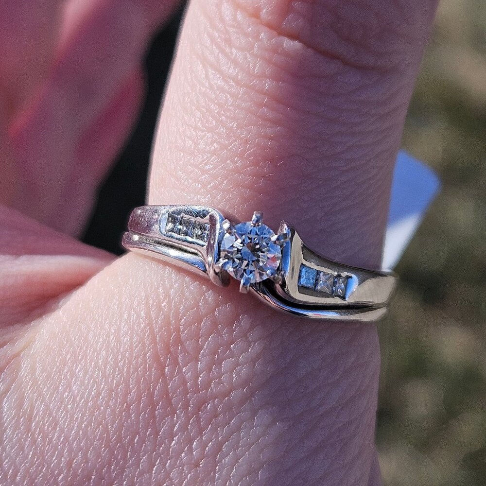 14K White Gold Fused Diamond Wedding Engagement Ring 1/2TCW Size 10.5
